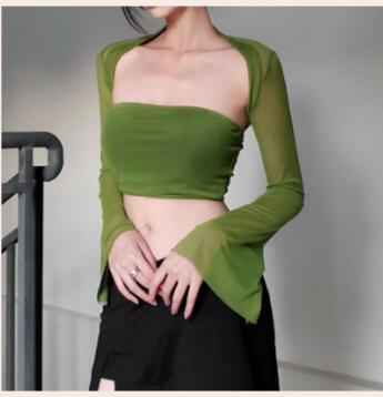 Bestie Daphne's Green Top